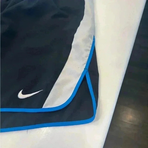 Nike men’s Dri fit shorts size XL excellent condition - Picture 2 of 5